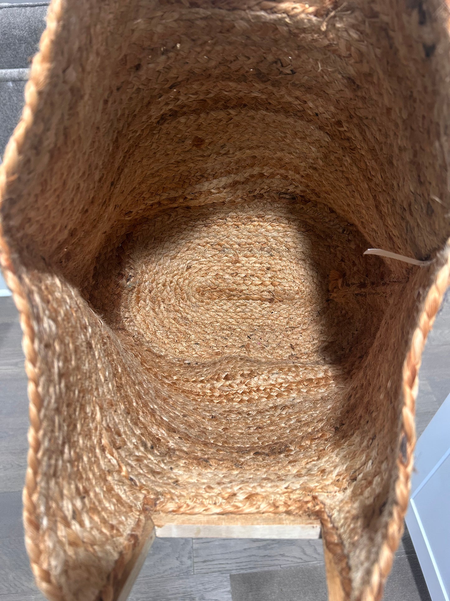 Straw tote